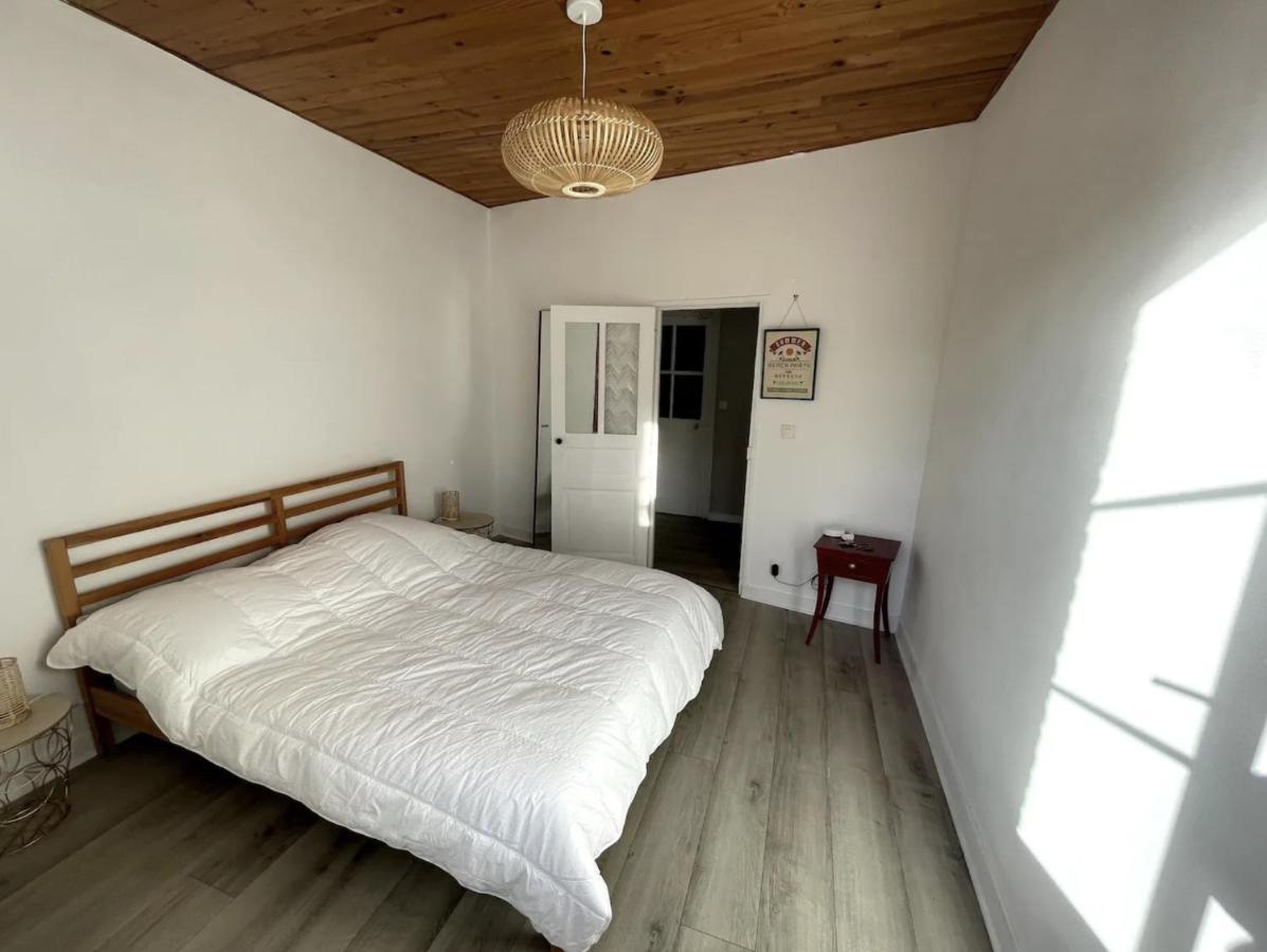 Appartement Au Centre De 迪纳尔 外观 照片